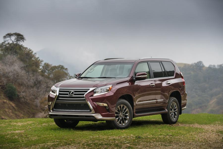  Lexus GX460 Sport Design Package 2017 года  (фото 6 из 17)